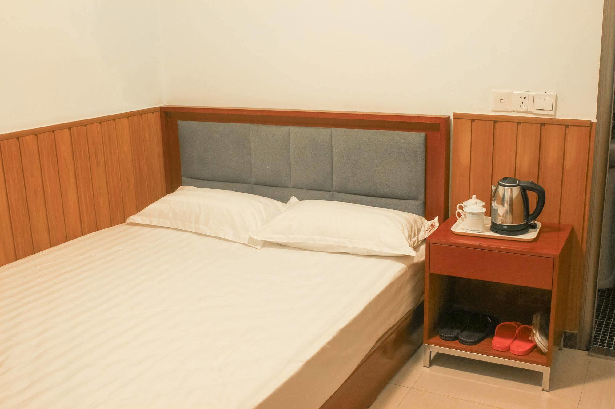 Beijing Alley International Youth Hostel Екстер'єр фото