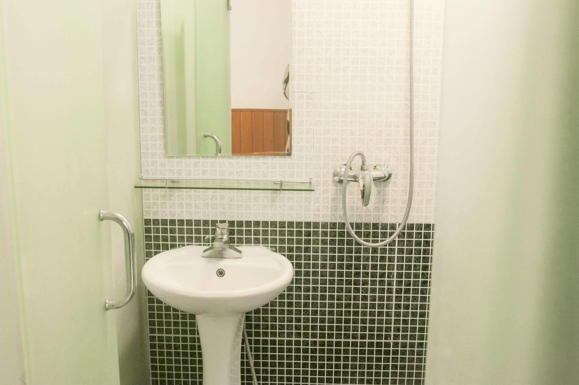 Beijing Alley International Youth Hostel Екстер'єр фото
