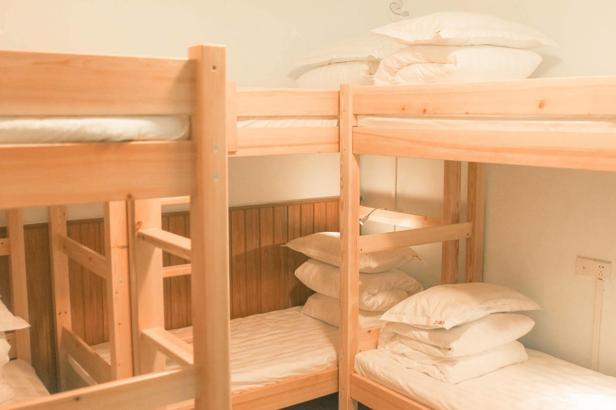 Beijing Alley International Youth Hostel Екстер'єр фото